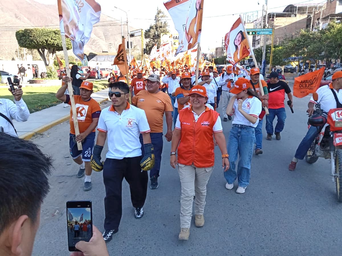 Plejo cierra campaña en Pillco Marca con propuestas sobre agua, vías y espacios públicos