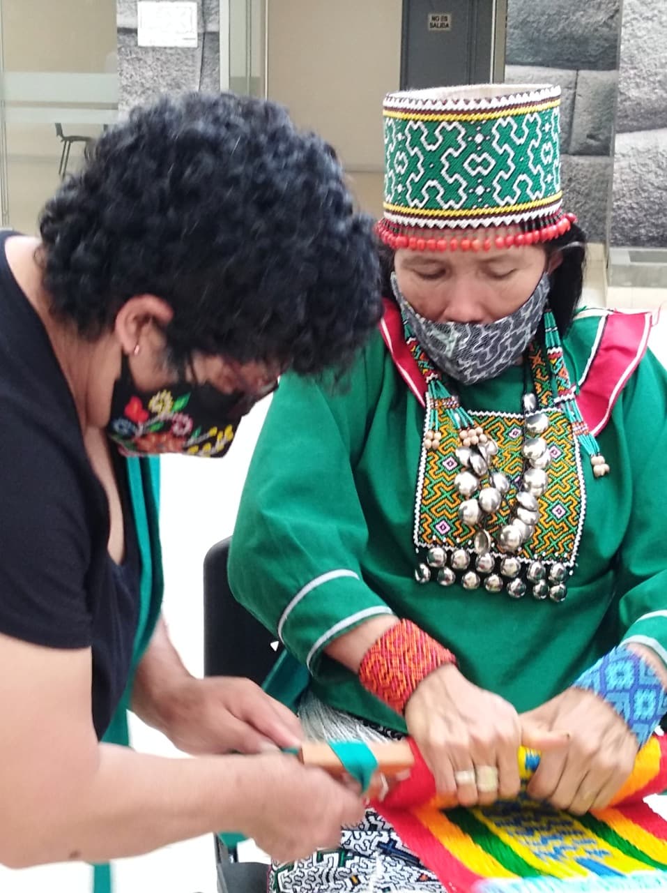 Chela Cardich, difusora del lenguaje textil en técnicas tradicionales