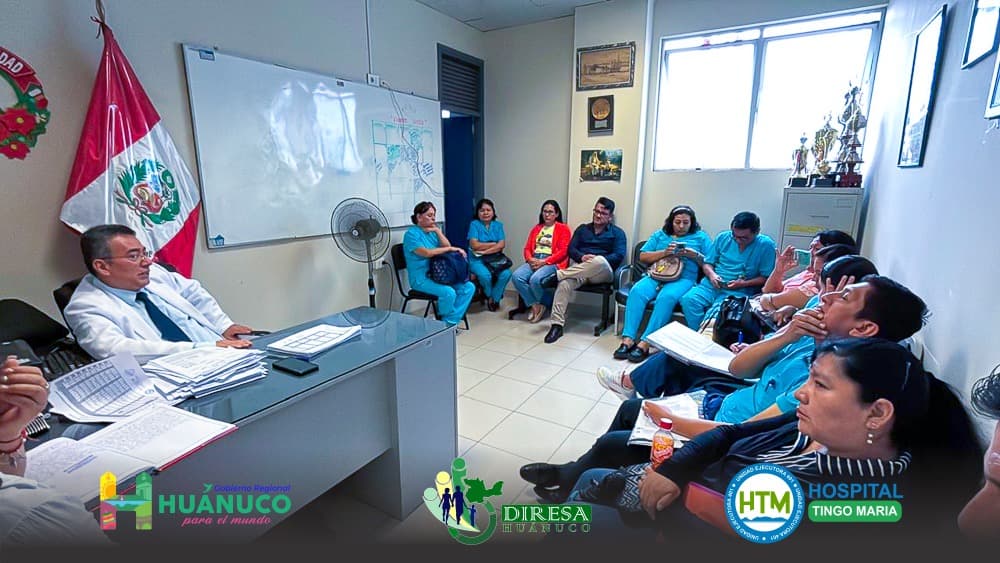 Hospital Tingo María: Enfermeros exigen destitución del director tras denunciar presunta agresiones físicas y verbales