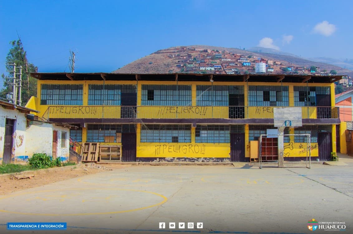 Huánuco sigue amenazado por lluvias: Cinco colegios afectados por inundaciones y desbordes de ríos
