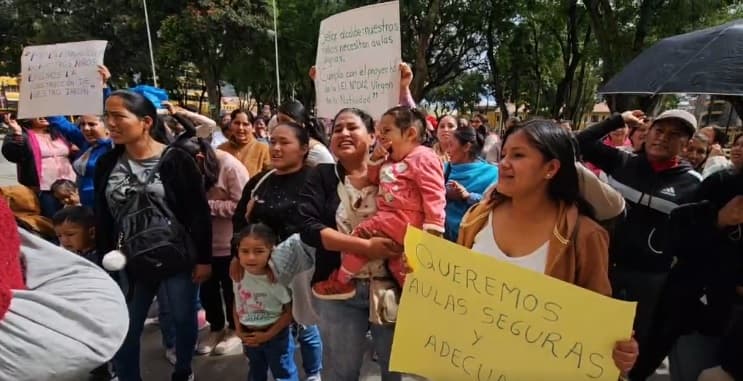 Niños del Jardín N° 012 de Valle estudian en malas condiciones y padres exigen destrabar construcción del nuevo colegio