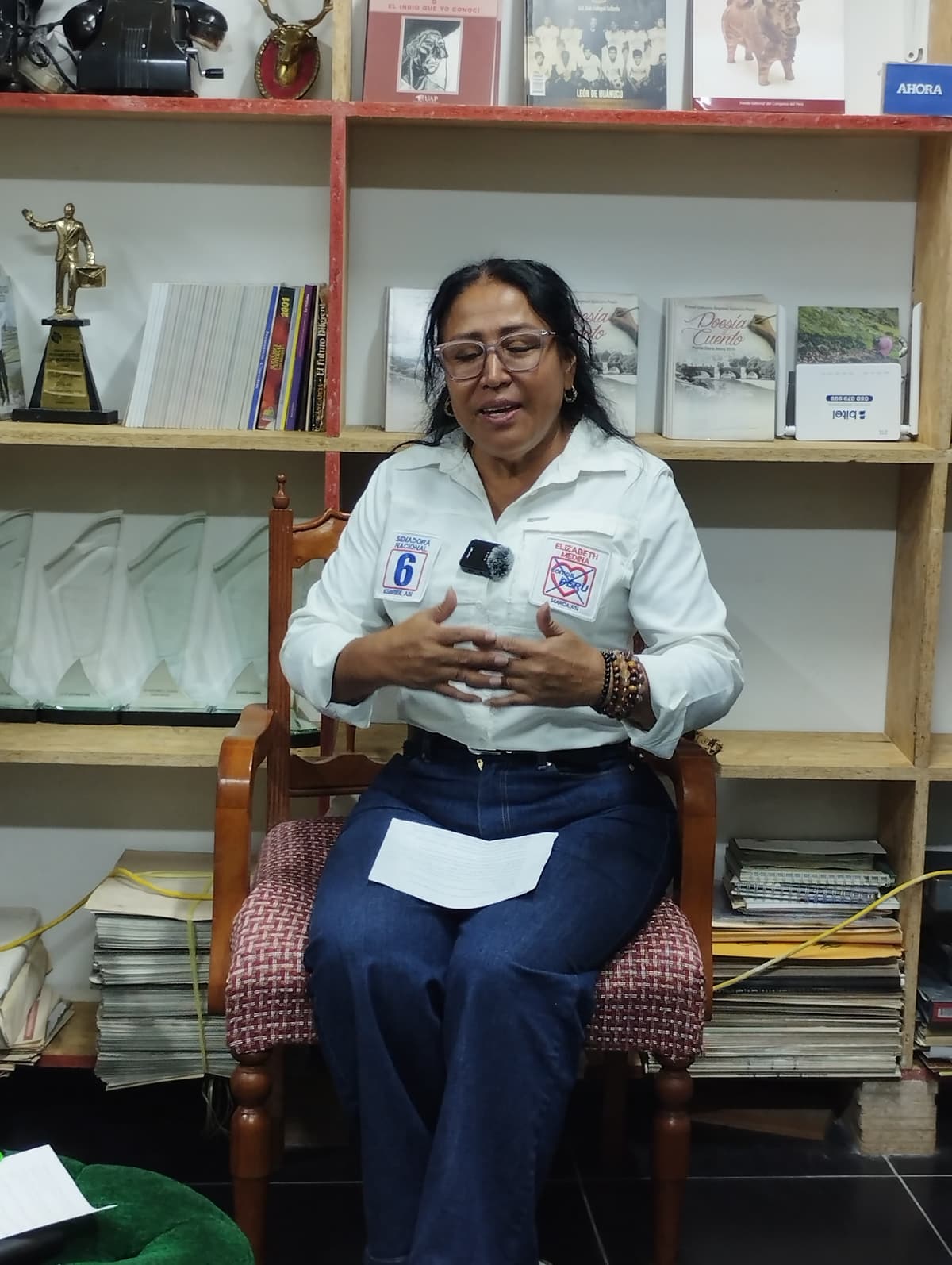 Elizabeth Medina reivindica 19 leyes aprobadas y cuestiona obras de salud