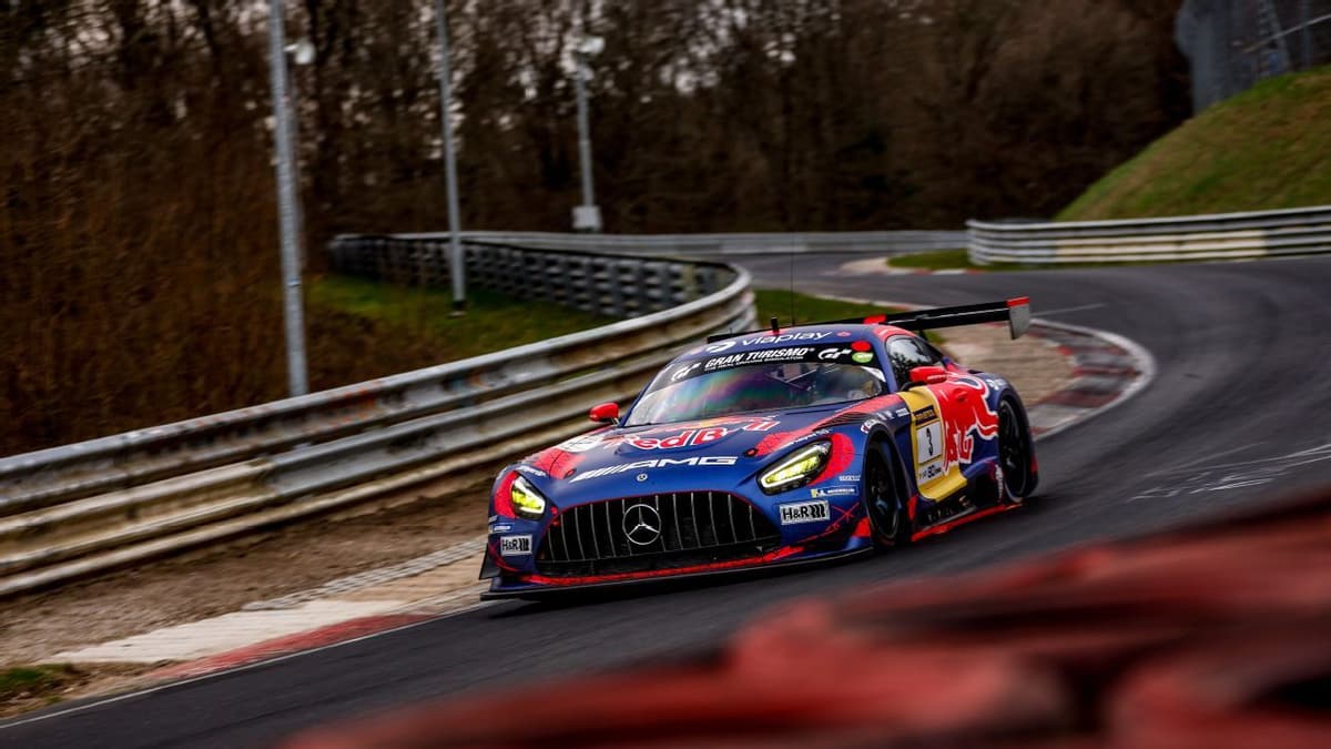 Verstappen feliz: Disfruta su proyecto alterno en Nürburgring