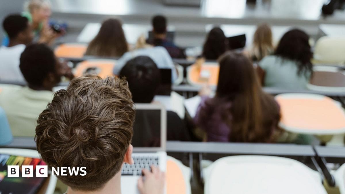 Exigen a 22.000 estudiantes devolver préstamos de manutención engañosos