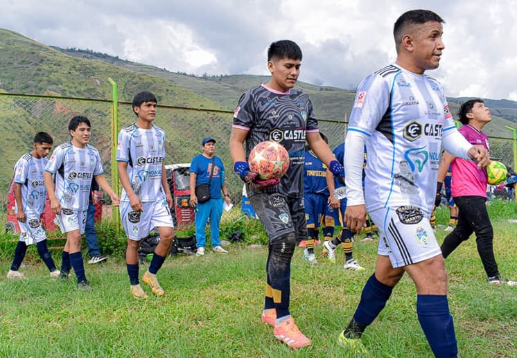 Castle FC termina invicto y lidera en Tomayquichwa