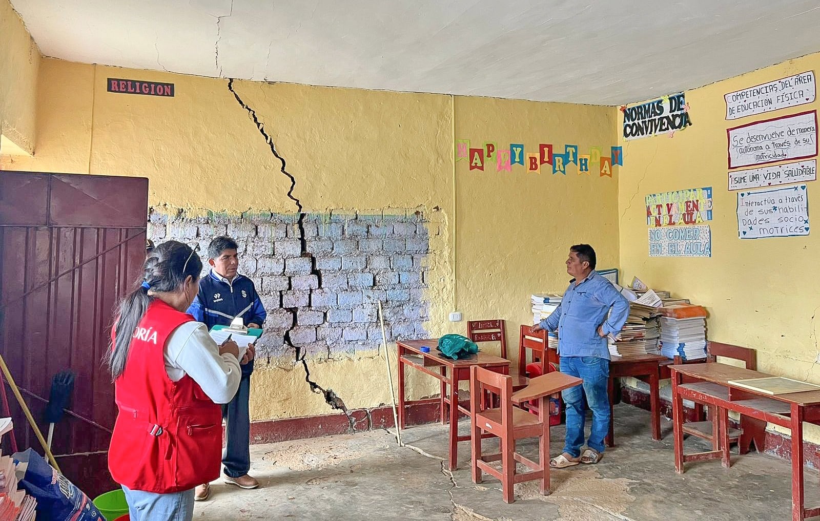 Contraloría alerta que 7 de cada 10 colegios presentan fallas graves en Huánuco