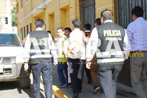 Caen buscados por no pagar pensión de sus hijos