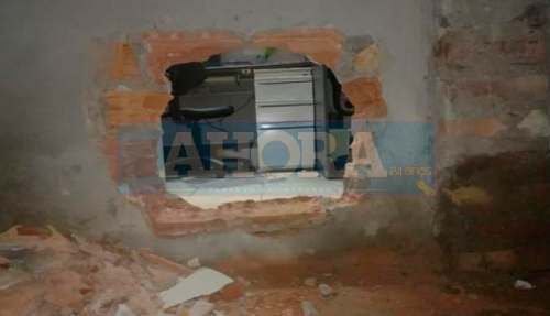 IQUITOS| ROBAN UN MILLON DE SOLES EN JOYAS Y EFECTIVO DE CAJA MAYNAS