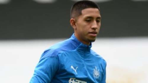 Rodrigo Vilca debutó en la sub 23 de Newcastle