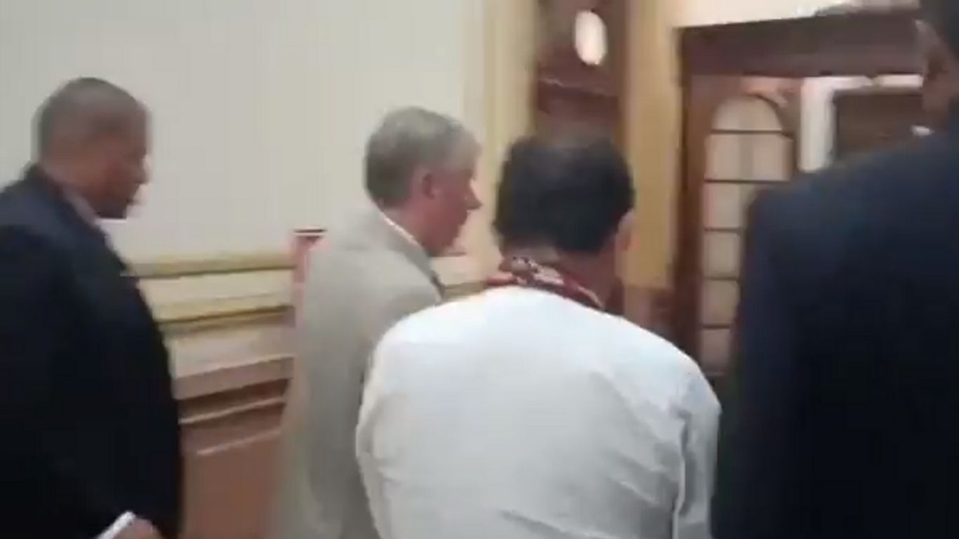 Montalvo vs Rospigliosi: Acusa corrupción por rechazar sesión de vacancia