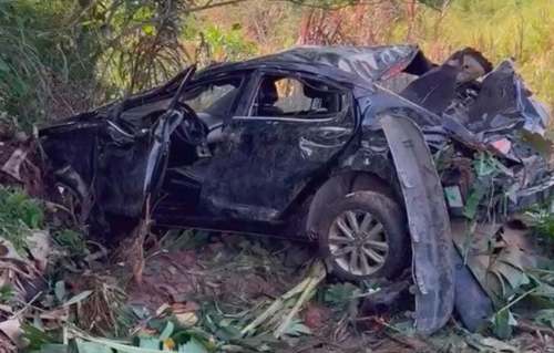 Tragedia en Aucayacu: mujer muere tras despiste de auto conducido por policía de franco