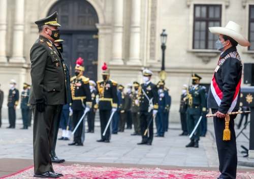Excomandante general del Ejercito confirma presiones del Gobierno para ascensos sin meritocracia