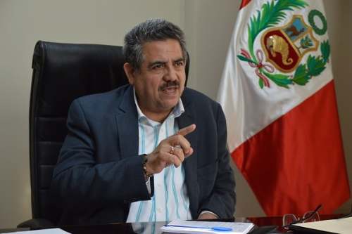 Manuel Merino pidió que bancada de AP se abstengan a votar
