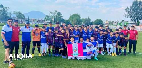 Delegación del Bernabéu retornó de su gira por México
