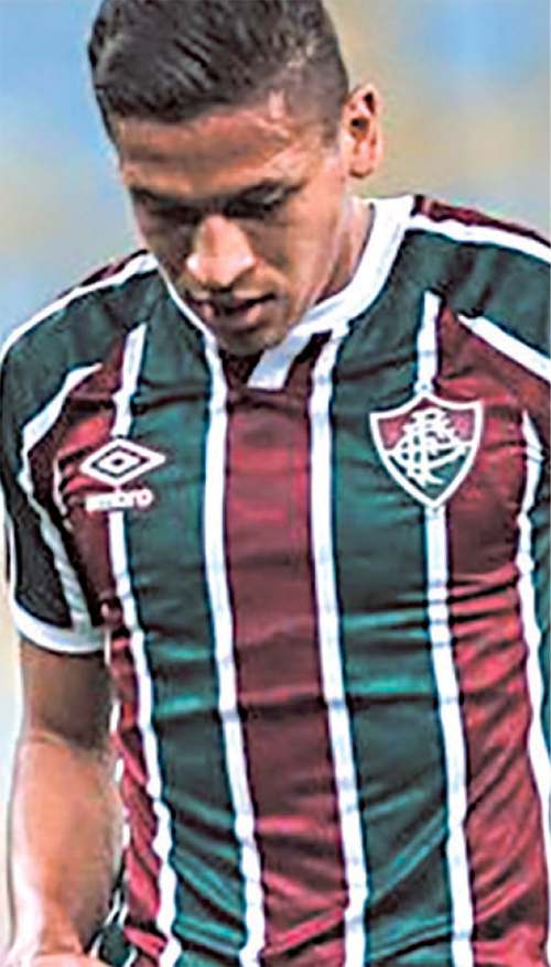 Fernando Pacheco volvió a tener minutos con Fluminense de Brasil