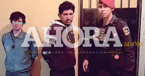 Detienen a dos ladrones por robar espejos de moto
