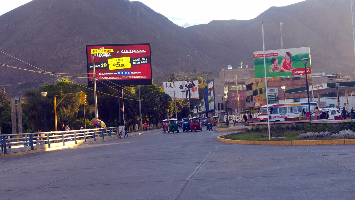 Municipalidad Provincial de Huánuco  iniciará demolición de pantalla led y paneles