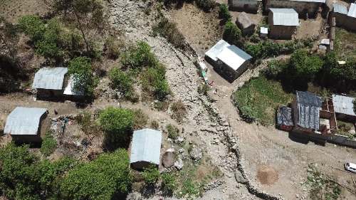 Reportan más de 400 puntos críticos y afectaciones por sequía e inundaciones en provincias