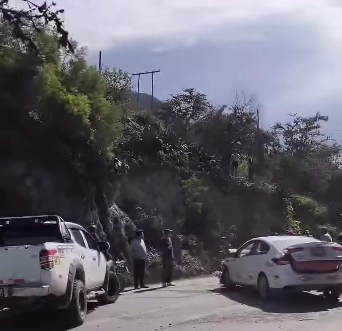 Volquete pierde llanta y provoca choque frontal en la Carretera Central