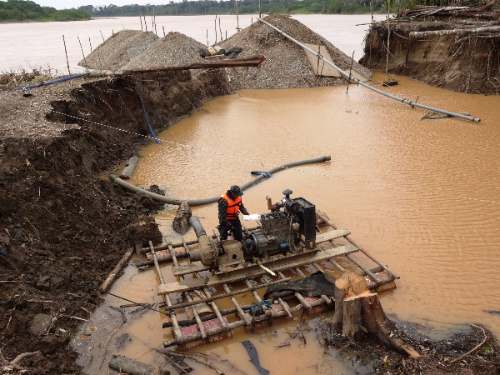 Vicariato de Jaén alerta sobre impacto de minería ilegal en la Amazonía