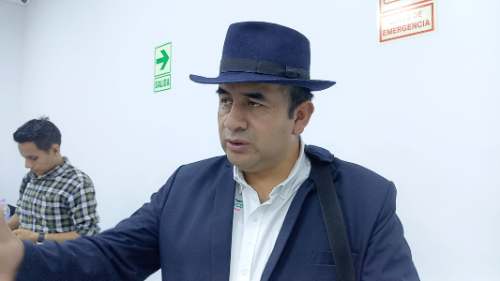 Ricardo Prado cuestiona ausencia del gobernador en sesión del Consejo Regional de Huánuco