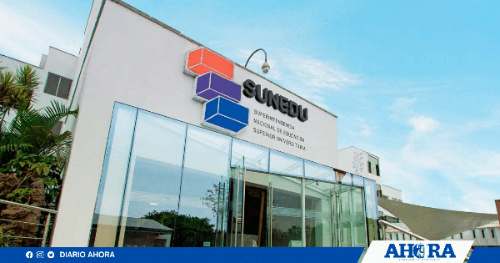 Sunedu exige curso de investigación e idioma extranjero para obtener el bachillerato automático en 2025