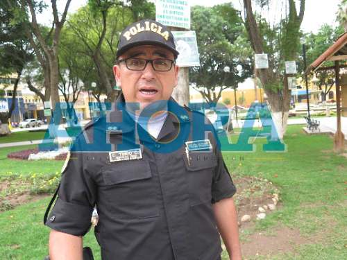PNP traslada a adultos mayores para cobrar incentivo de Pensión 65