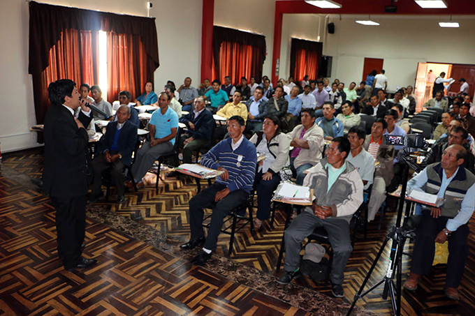 95 jueces de paz fueron capacitados