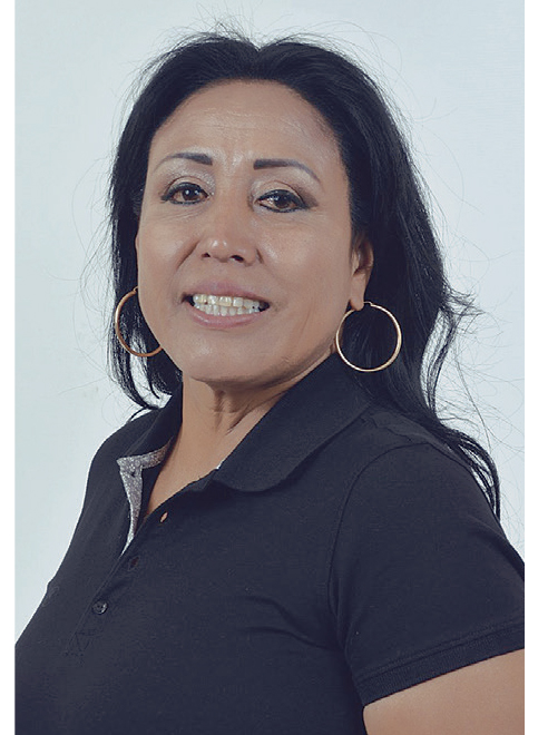 Elizabeth Medina se consolida como la candidata del pueblo huanuqueño