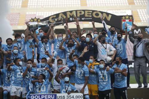 ¡CAMPEONES!