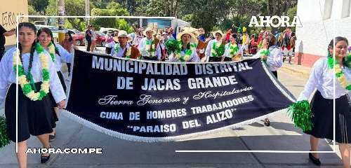 Jacas Grandes participó danzando tradicional “Corpus Cristi” en Amarilis