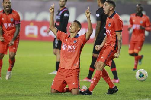 Vallejo debuta en la Copa Libertadores