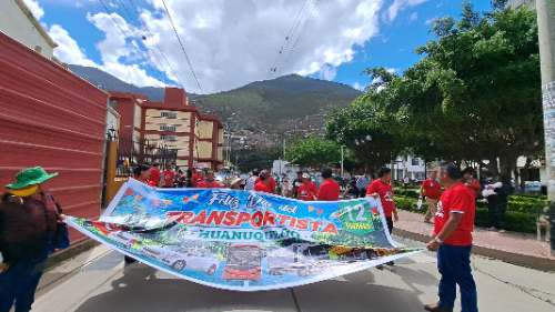 Transportistas acusan intereses económicos y exigen alto al hostigamiento de inspectores municipales en las calles