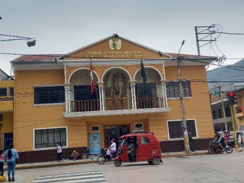 Siete años de cárcel para malandros que acuchillaron y asaltaron a mototaxista