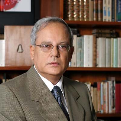 LAS CONFESIONES DE CÉSAR HILDEBRANDT