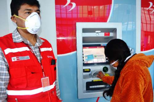 Transfieren S/ 1391 millones para pago de Bono Familiar Universal