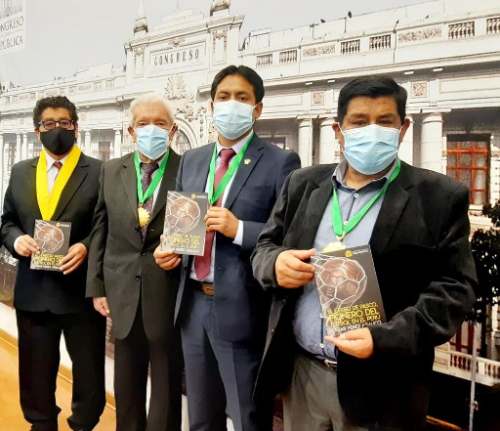 Pasco: Presentan libro de historiador pasqueño