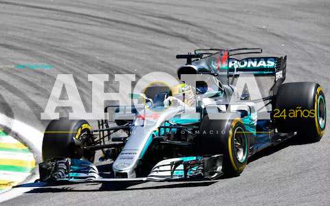 Lewis Hamilton regala su Fórmula 1