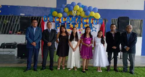 Colegio Steve Jobs organizó concurso de declamación poética
