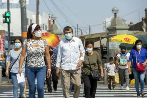 Retiro de mascarillas en regiones entrará en vigencia en mayo