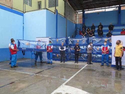 Rotary Club Huánuco dona cápsulas de aislamiento para pacientes de COVID-19