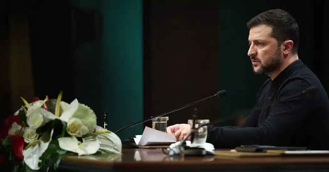 Zelensky critica a Trump por marginar a Ucrania de las negociaciones de paz.