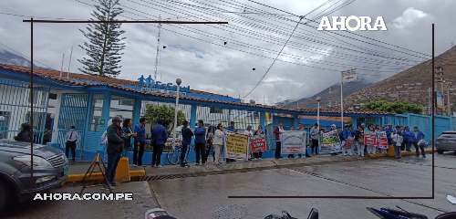 Huelga indefinida en EsSalud-Huánuco: Trabajadores exigen cumplimiento de pliego de reclamos