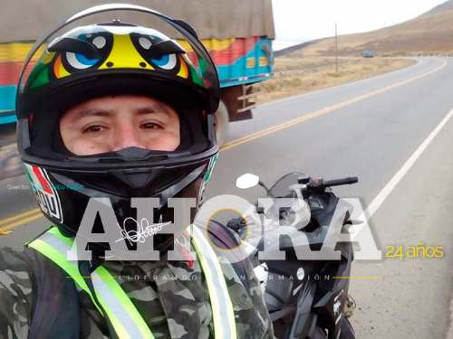 Motociclista muere cuando hacía piques