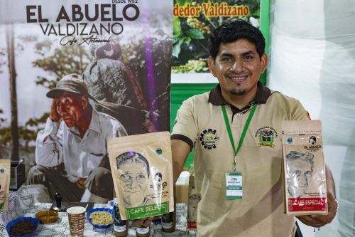 Emprendimiento cafetalero de adultos mayores en Huánuco, todo un éxito