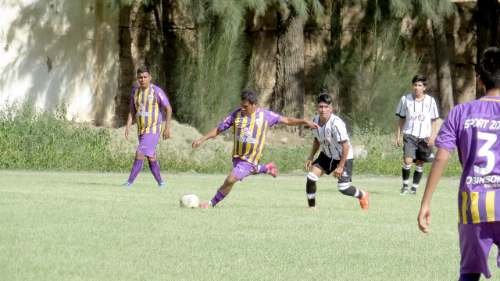 Amarilis busca campo para su campeonato