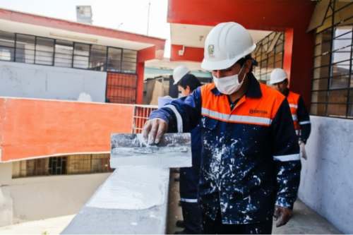 Inician mantenimiento preventivo en colegios por lluvias y busca asegurar inicio del Año Escolar 2026