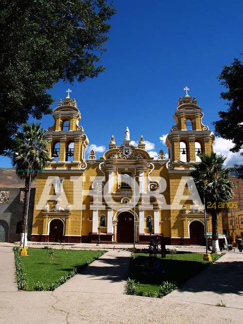 Ordenan cerrar iglesia San Francisco por alto riesgo de colapso