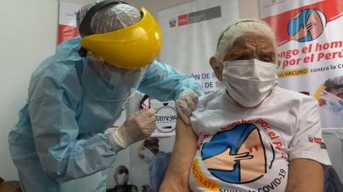 El 70 % de los mayores de 30 años tiene vacuna completa