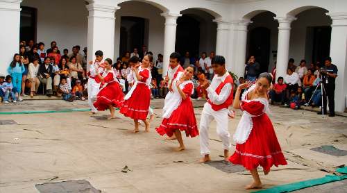 El baile de los que sobran